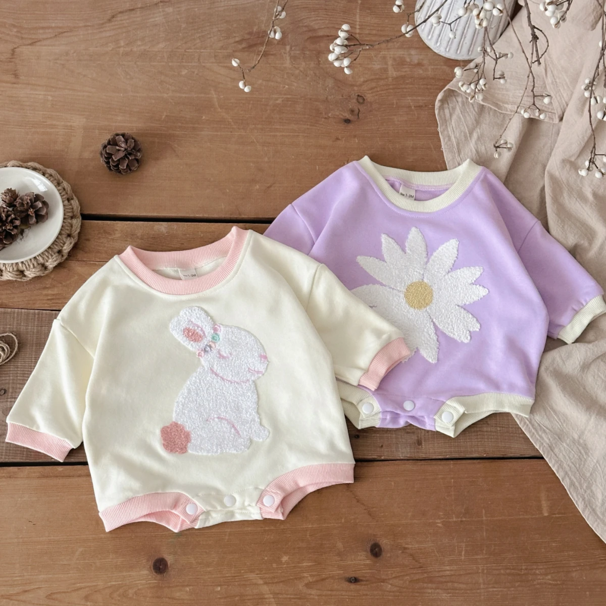 Newborn Baby Girl Romper Floral - Body de manga comprida com aplicações